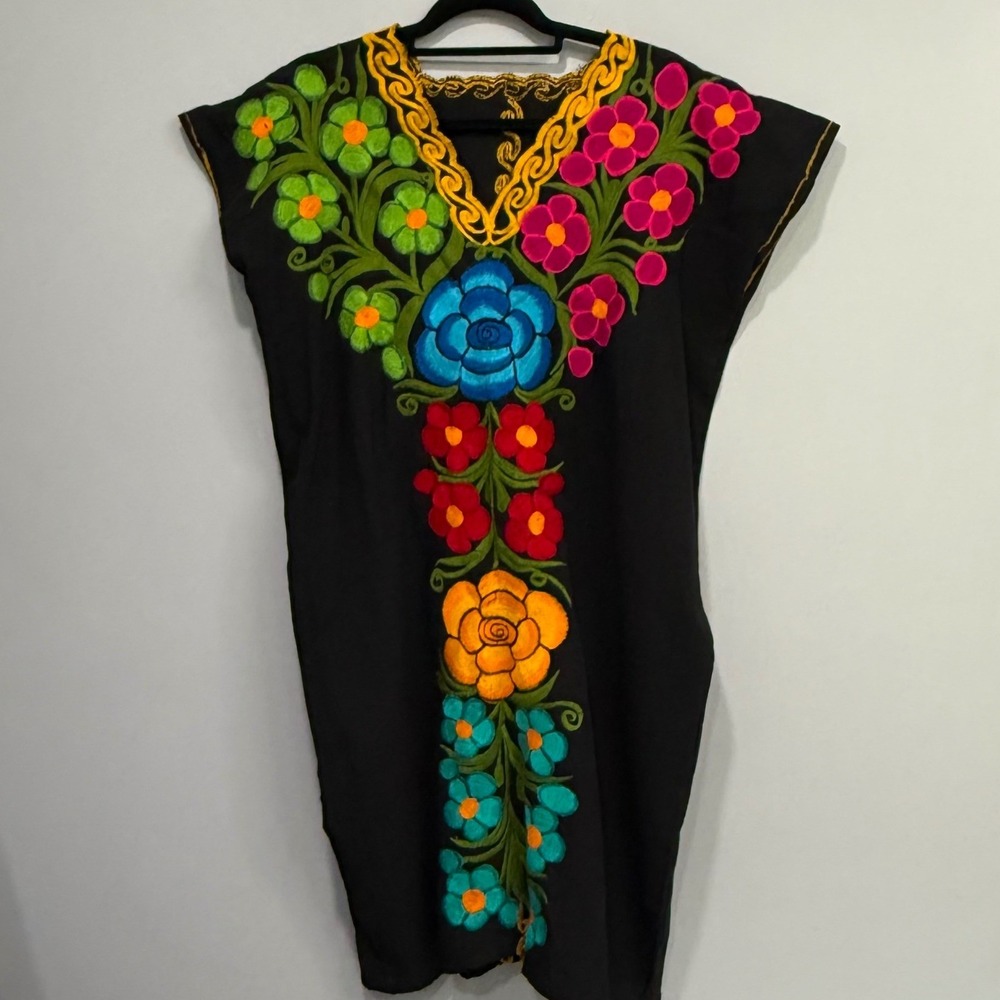 Vintage Mexican Floral Embroidered Tunic Dress Black Multi Color Boho Fiesta